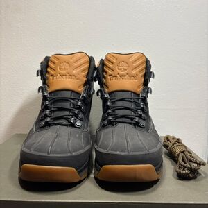 Timberland Men's Black and Tan Boots